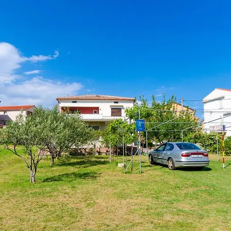Anica F Appartement *