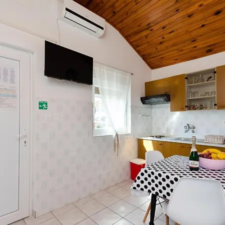 Apartmán Apartments Milena Lopar